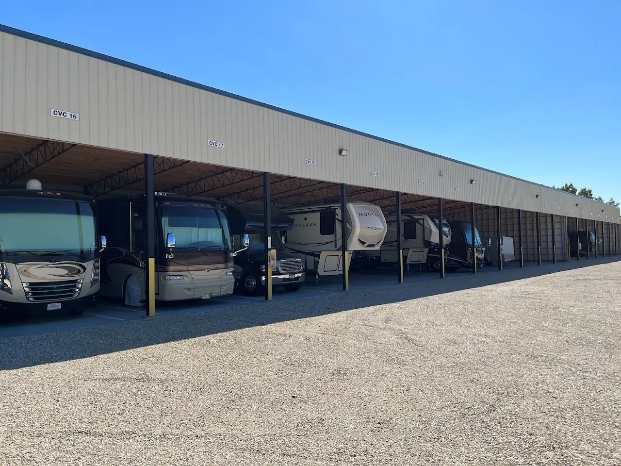 Big Oak RV and Boat Storage, RV storage in Camdenton