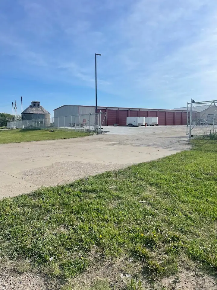 Foxhole Storage, RV storage in Greenwood