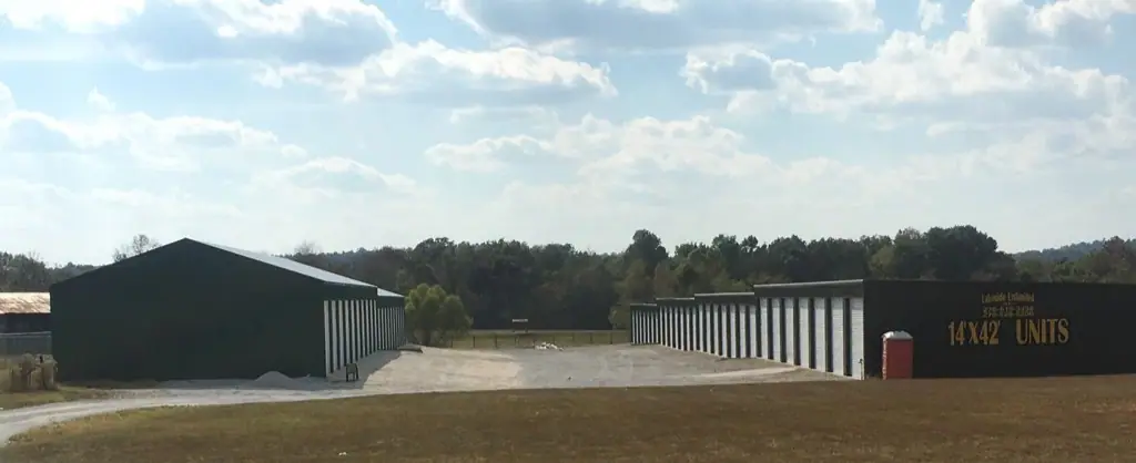 Lakeside Unlimited, LLC, RV storage in Cub Run