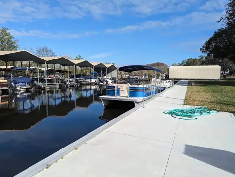 Piper Landings - Marina and RV Resort in Tavares, FL