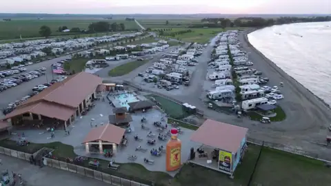 The Cottonwood Cove Marina & RV Resort photo 2