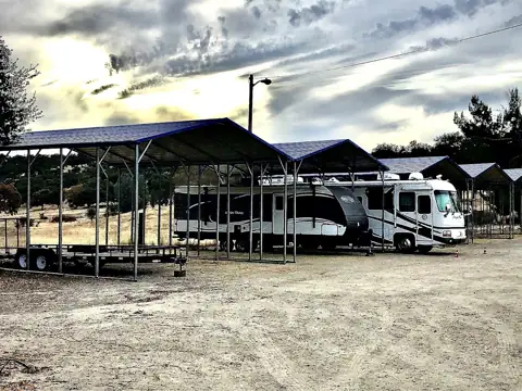 The Yacht Club at Lake San Antonio photo 2