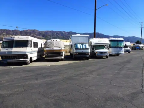 Burbank Boat & RV Storage photo 3