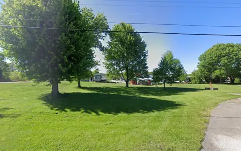 Family Ties RV Park & Boat Storage photo 2