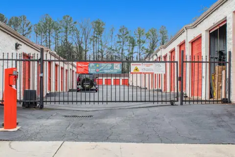 Public Storage photo 2