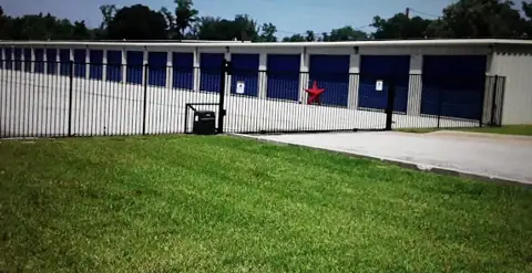 Best Value Storage Pinehurst photo 3