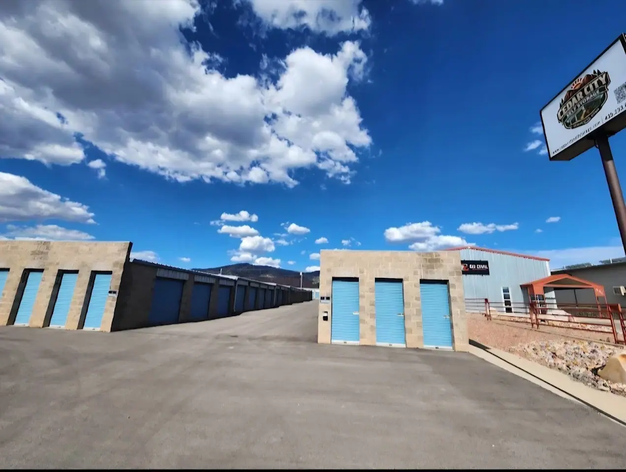 CEDAR CITY SELF STORAGE, RV storage in Cedar City