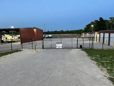 Smith Boat and RV Storage in Tulsa, OK