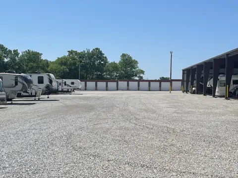 Smith Boat and RV Storage photo 2