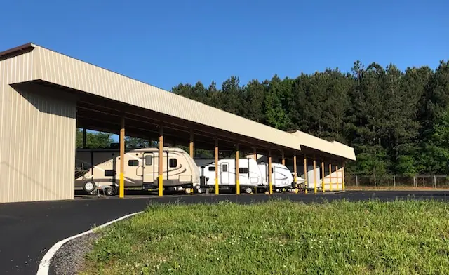 Brewster's Lakeway Storage, RV storage in Greenback