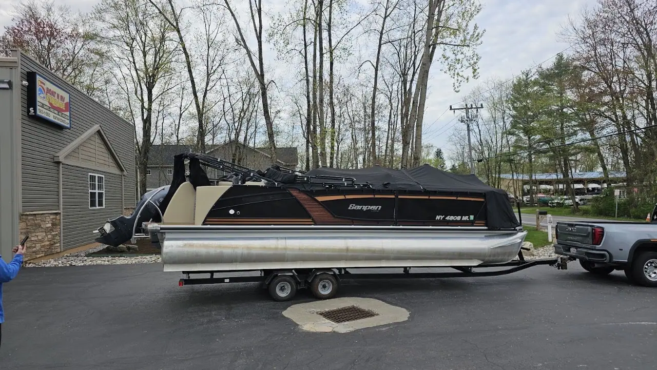 Boat N RV Condos, RV storage in Saratoga Springs