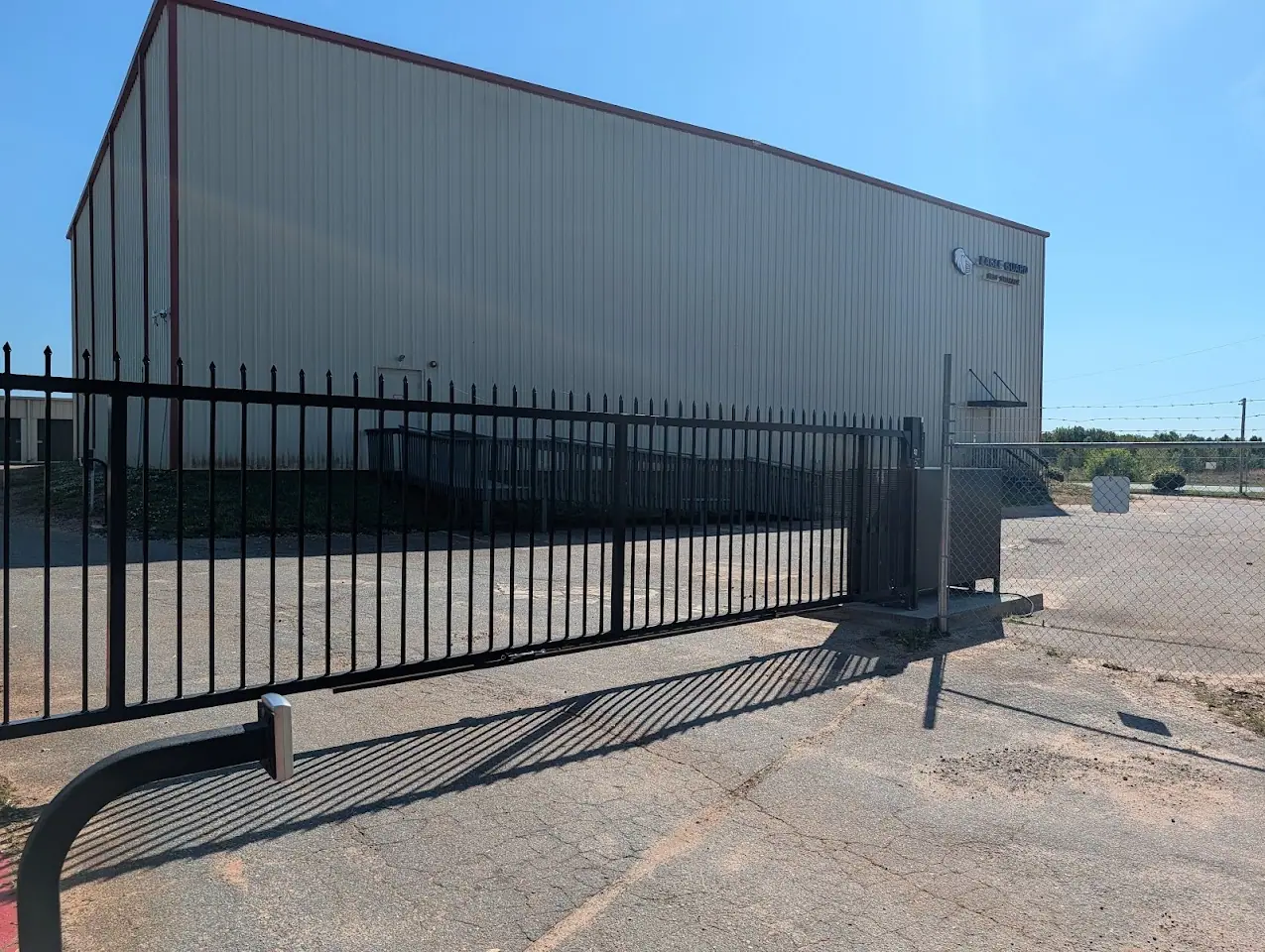 Eagle Guard Storage - Anderson, RV storage in Anderson