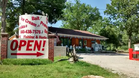 Truman Lake Resort RV Park in Warsaw, MO