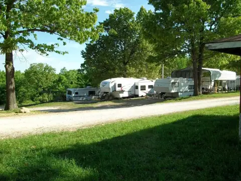 Truman Lake Resort RV Park photo 2