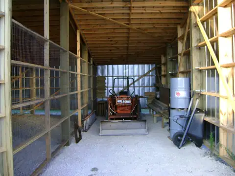 Cape Lookout Boat/RV Storage photo 2
