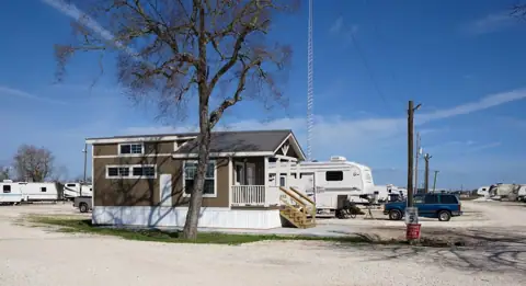 Angleton RV Park & Resort photo 2