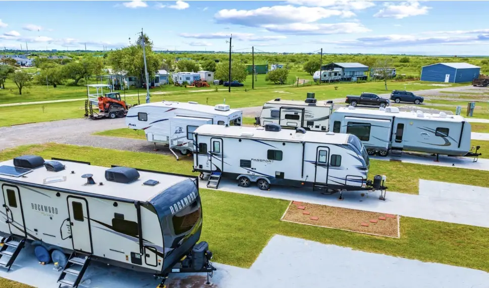 The Hideaway RV Retreat, RV storage in Rockport