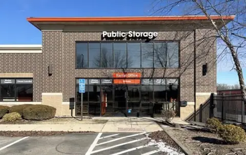 Public Storage photo 2