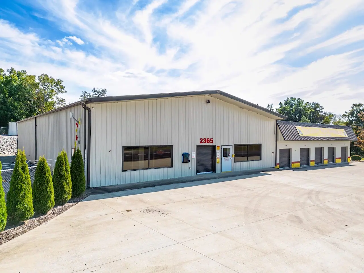 Discount Mini Storage, RV storage in Cleveland