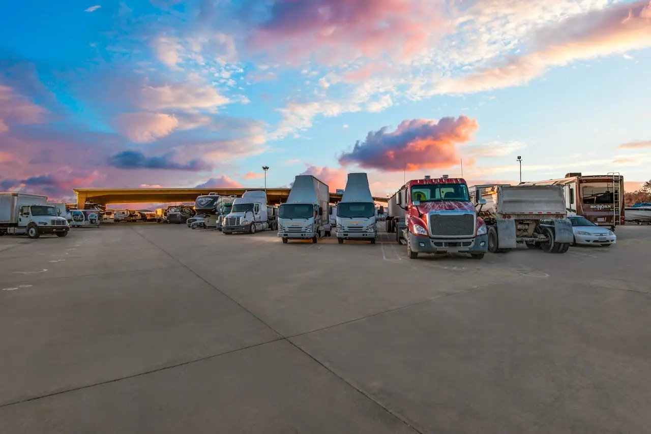 Prestige Parking & Storage, RV storage in Lewisville