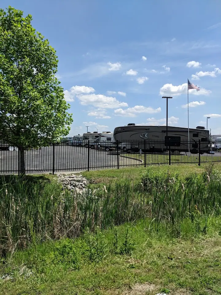 Knights of Columbus 1587 Boat and RV Storage Lot, RV storage in St Peters