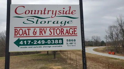 Countryside boat & RV storage photo 3