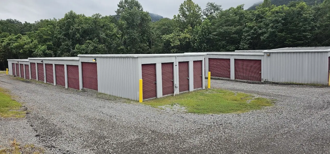 KCBE Mini Storage, RV storage in Clifton Forge