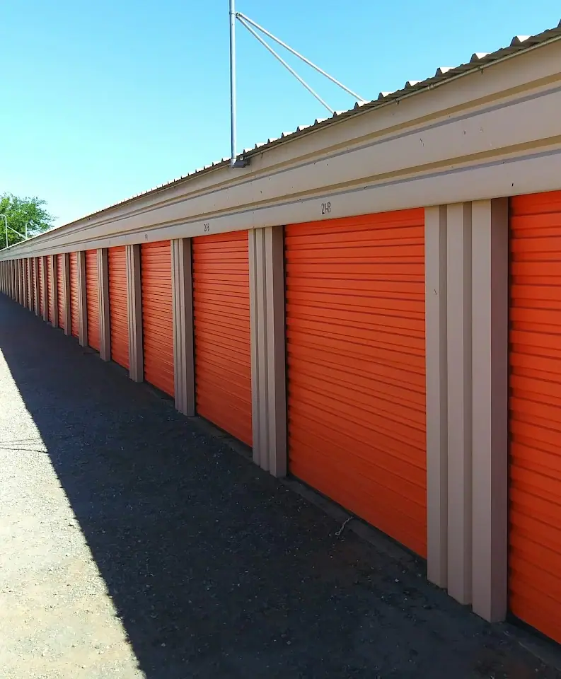 Colusa U-Store, RV storage in Colusa