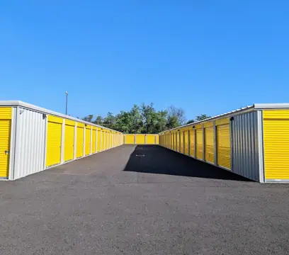 Route 22 Storage photo 3