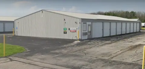 Metzler Warehousing LLC photo 3