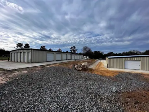 Elkhart Storage Solutions & RV Resort photo 3