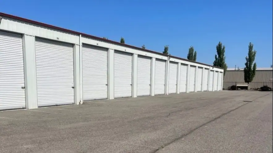 Green Street Maxi Storage, RV storage in Spokane