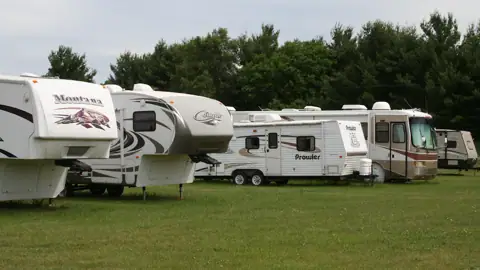 CNJ Storage of Perry photo 3