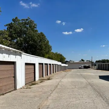 Country Club Self Storage photo 3