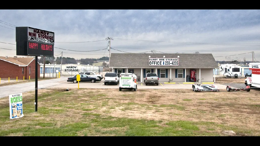 Handy Mini Storage, RV storage in Wynne