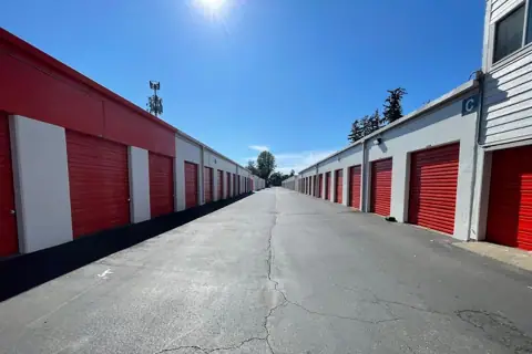Public Storage photo 3