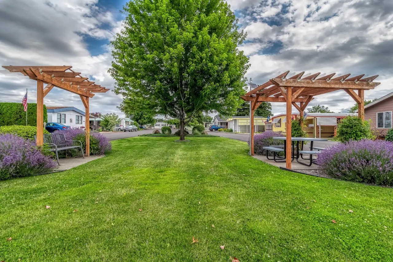 Rancho Villa Residential Living Community & Self-Storage, RV storage in Walla Walla