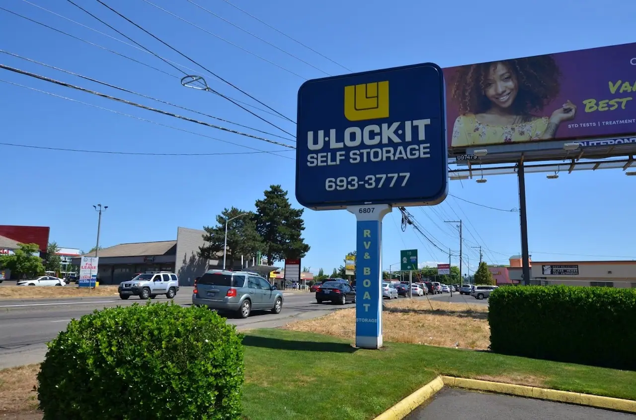 U-Lock-It Self Storage, RV storage in Vancouver