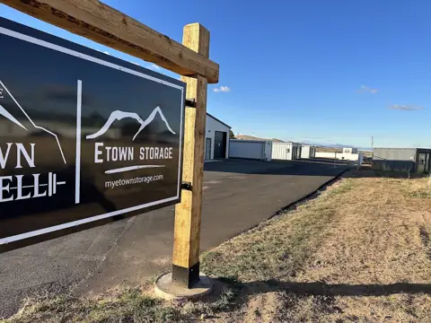 Etown Storage photo 3