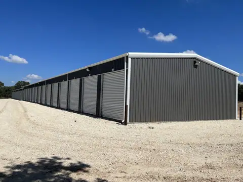 Lone oak storage of texas photo 2
