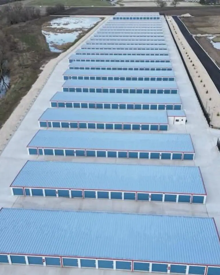American General Storage, RV storage in Hampshire