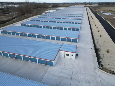 American General Storage photo 3