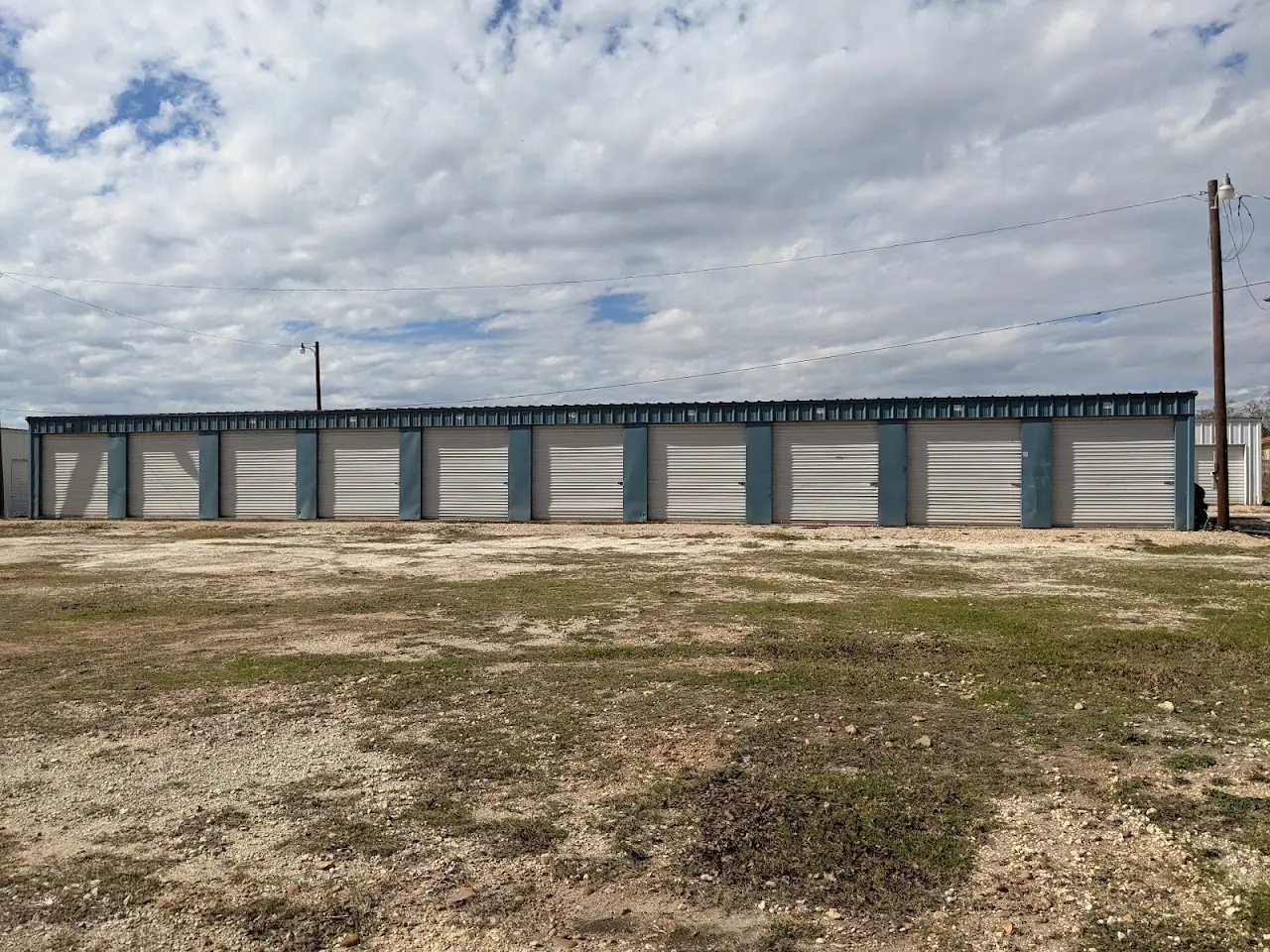 Bluebonnet Storage, RV storage in Cedar Creek