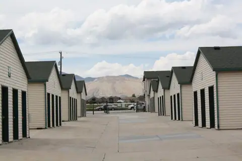 Towne Storage Cap H/R2 photo 3