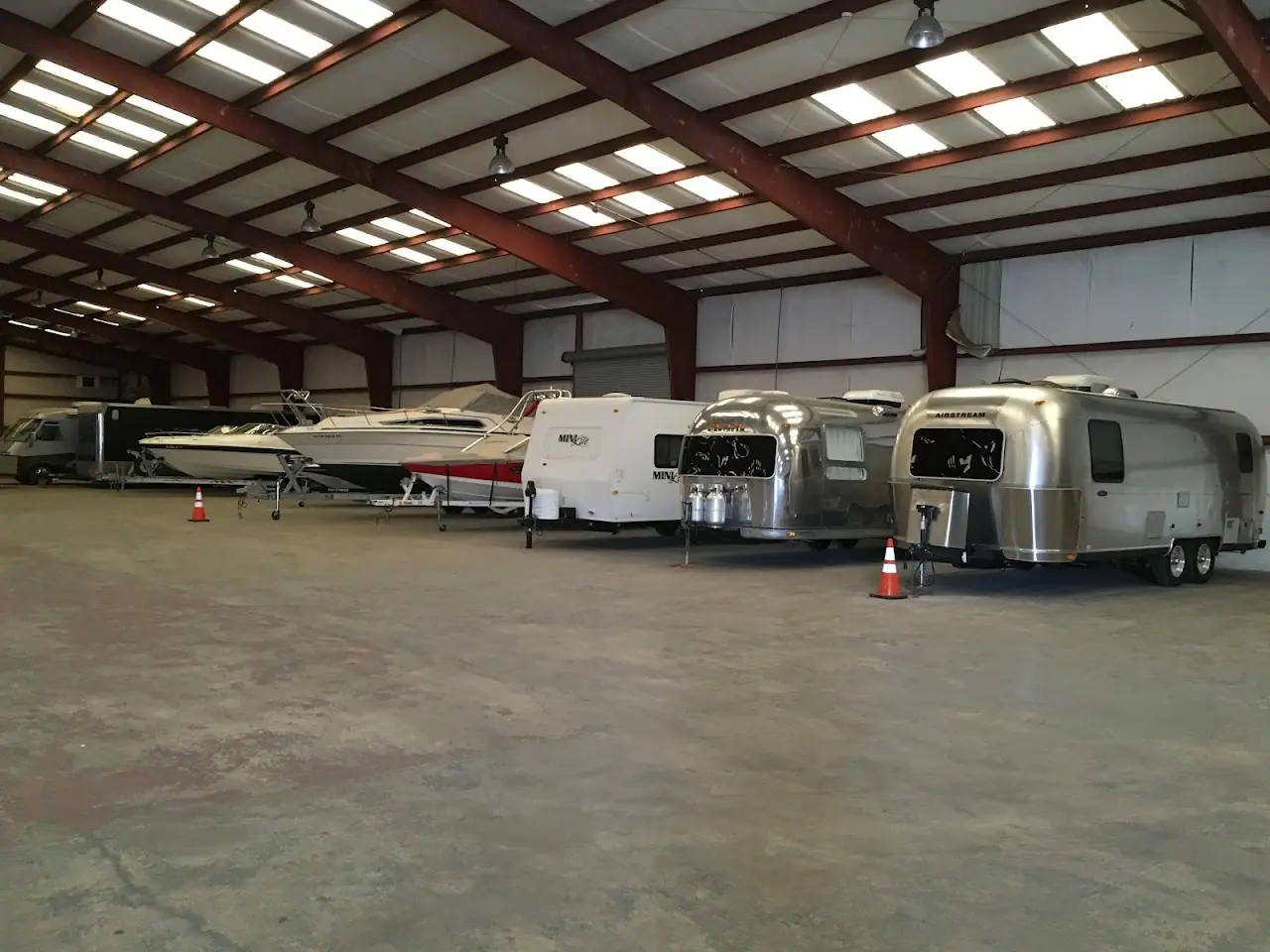 24 Hour Boat & RV Storage, RV storage in Cleveland