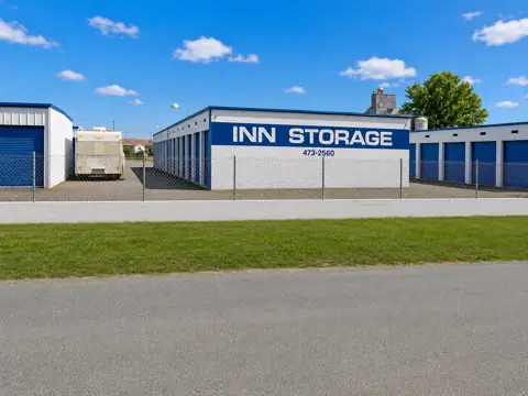 Inn Storage in Williams, CA
