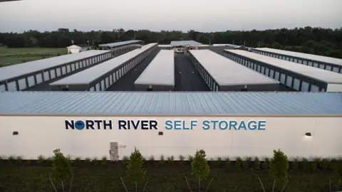 North River Self Storage photo 3