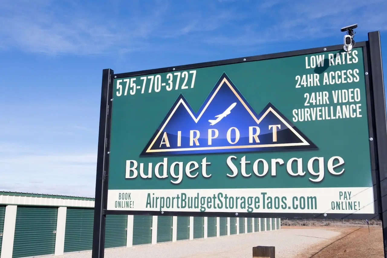 Airport Budget Storage, RV storage in El Prado