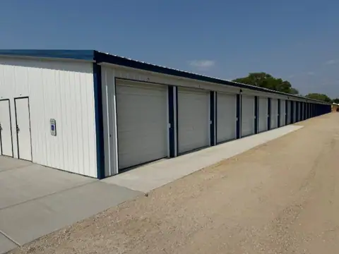 South Oakhill Storage photo 3