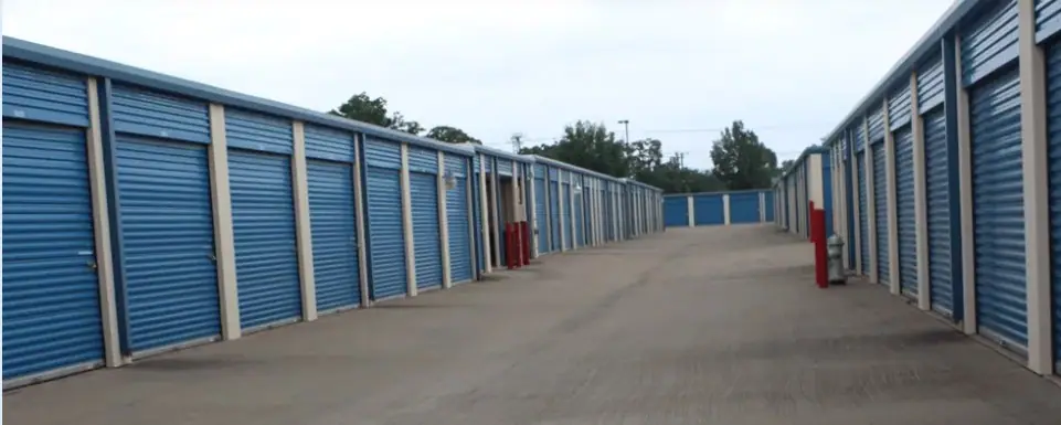 Arrow Self Storage, RV storage in Hurst